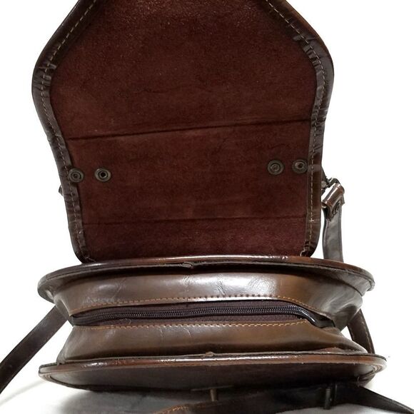 VINTAGE 60s Leather Floral Swing Latch Saddle Bag - Picture 8 of 8